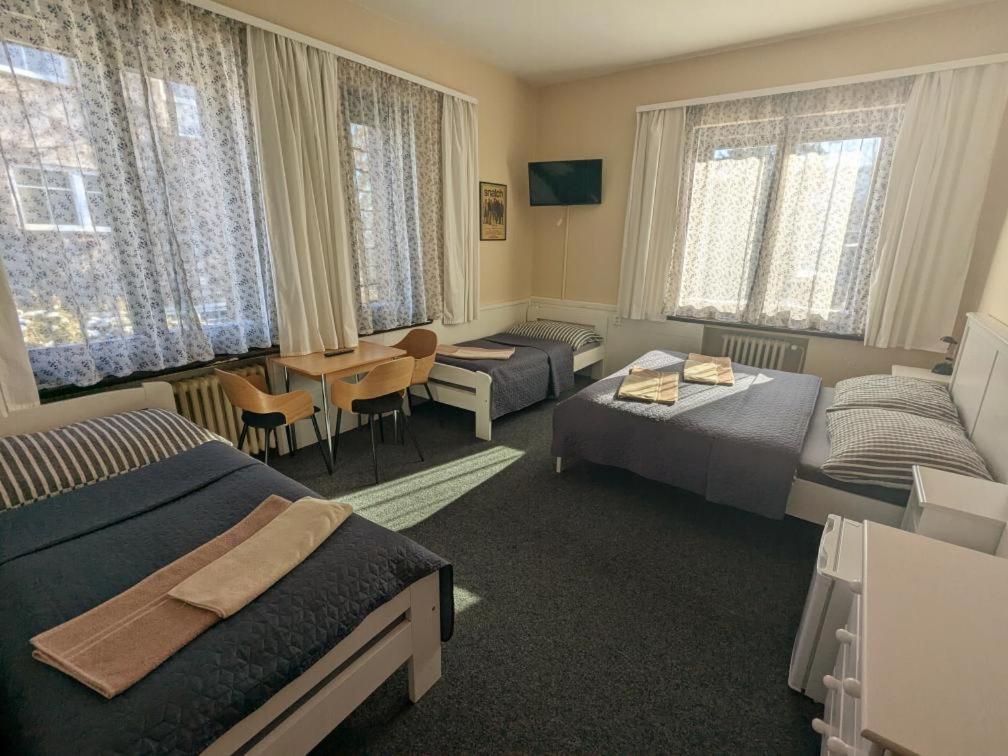 Hotel Alfa トルトノフ エクステリア 写真
